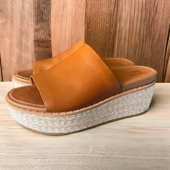 Fitflop Shoes Fitflop Eloise Espadrille Leather Wedge Slide Sandal
